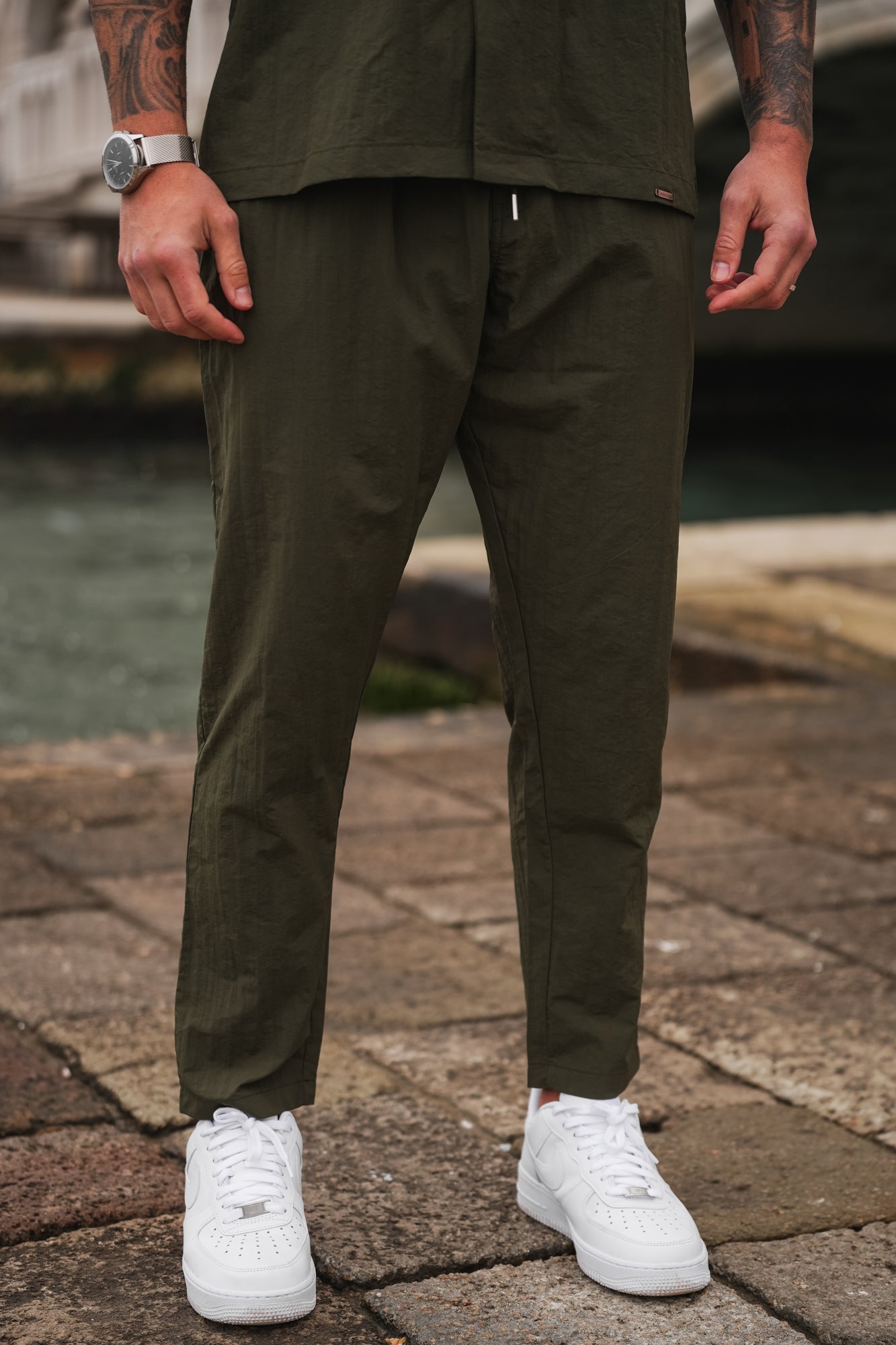 Monaco Crinkle Poly Textured Cotton Trouser - Olive