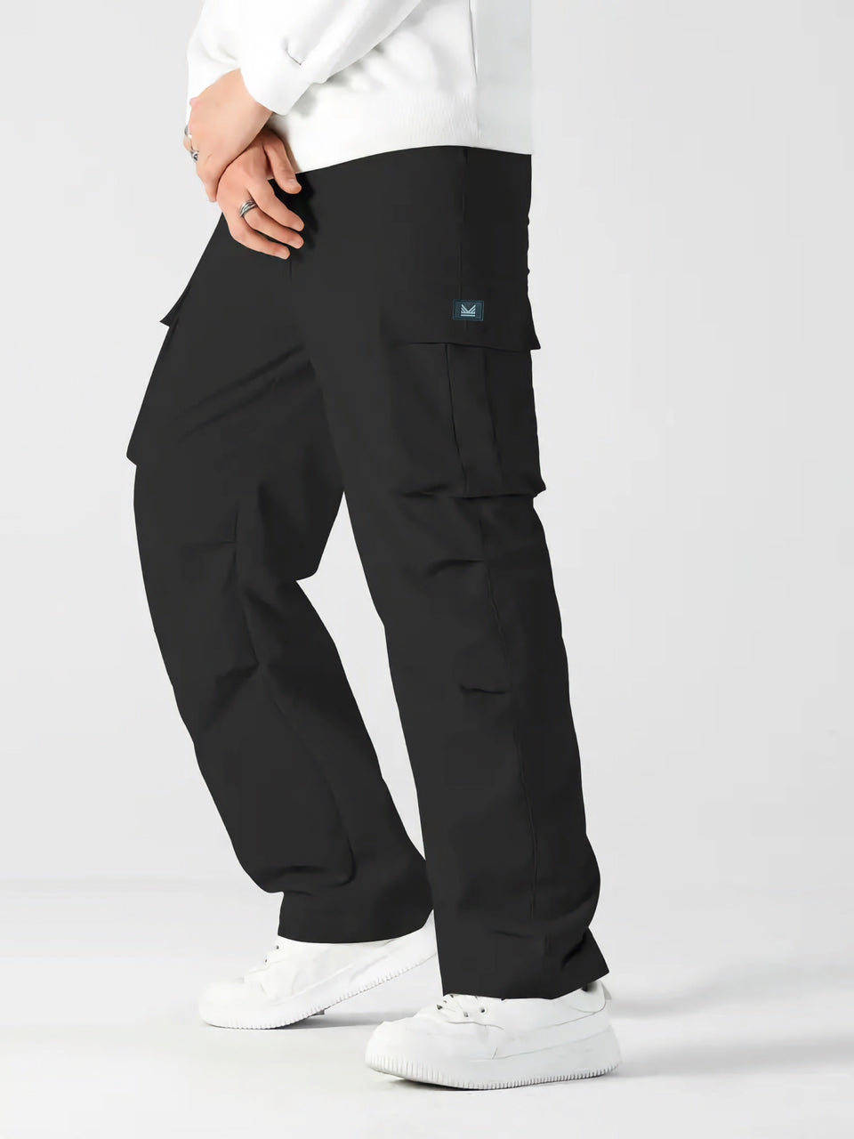 LooseFit Cargo SpandexDry Trouser - Black